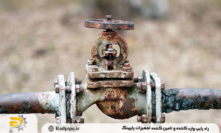 بررسی انواع خوردگی و تأثیر آن بر انتخاب شیرآلات صنعتی مقاوم